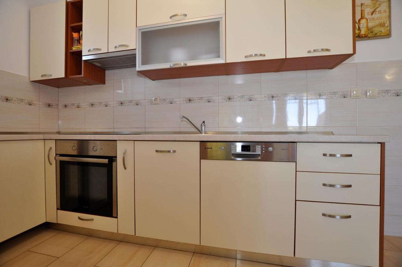 Vila Ana Mirela Slatine Ngoại thất bức ảnh