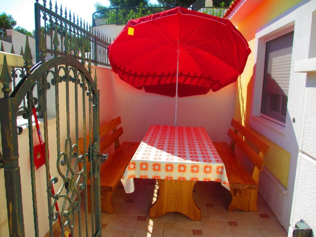Vila Ana Mirela Slatine Ngoại thất bức ảnh